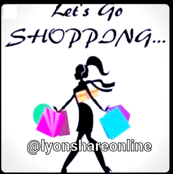 🔥 Matte Goldtone Sculptural Female Earrings - Picture 14 of 15